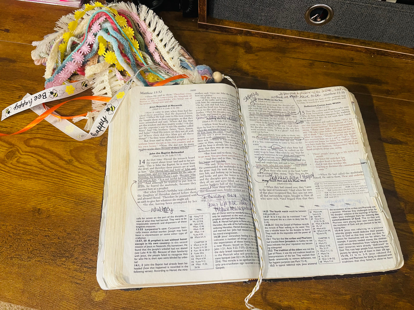 Chunky Bible/Book Tassel